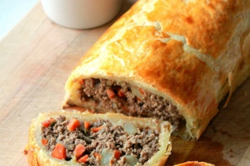 Beef Mince Wellington